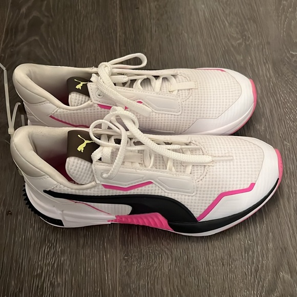 Puma Woman’s Runners - Picture 8 of 9